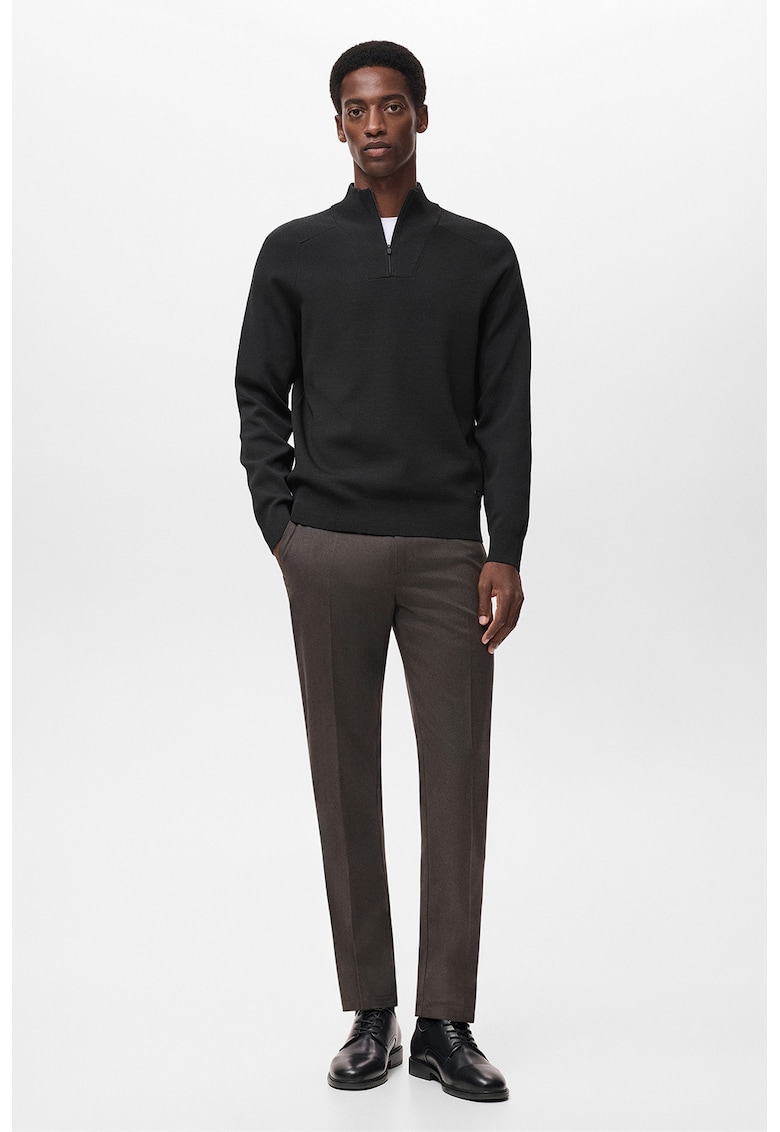 Pantaloni chino cu pensa