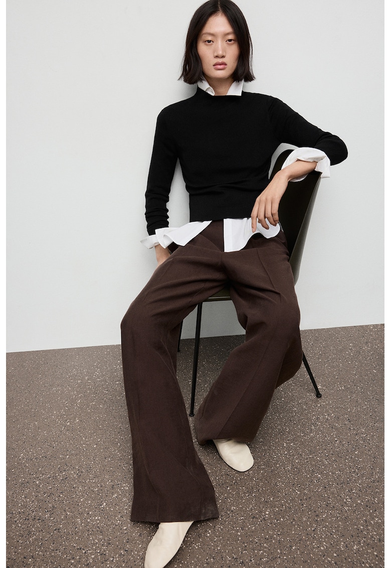 Pulover uni cu guler scurt