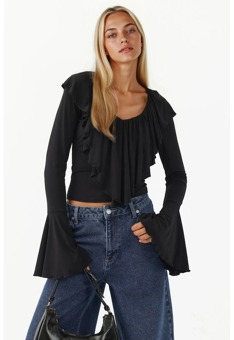 Bluza dama - elastica - tricot - decolteu in V - cu volane - negru