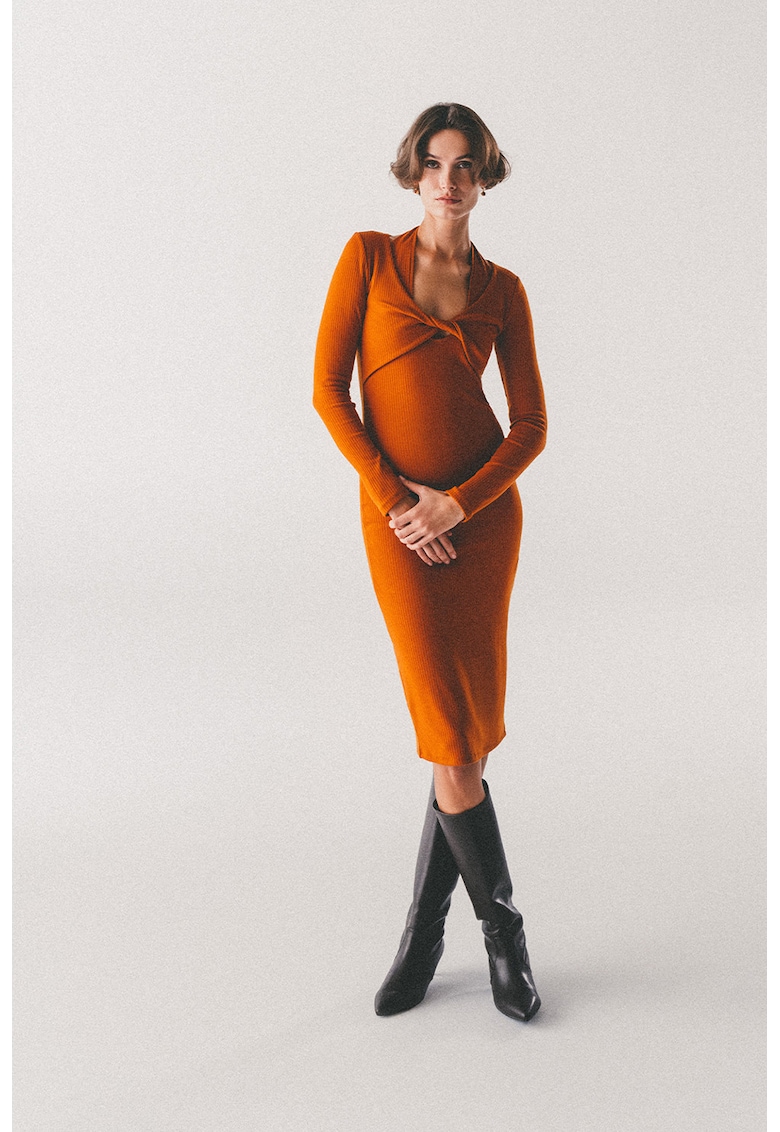 Rochie tricotata fin cu nod pe decolteu Rochie tricotata fin cu nod pe decolteu