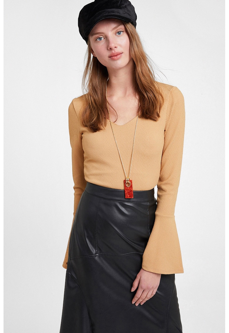 Bluza texturata cu maneci clopot