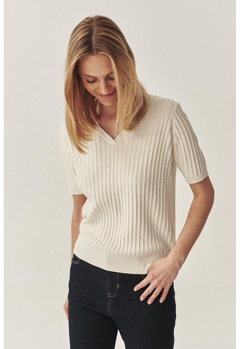 Bluza cu decolteu in V si maneci scurte - Alb fildes