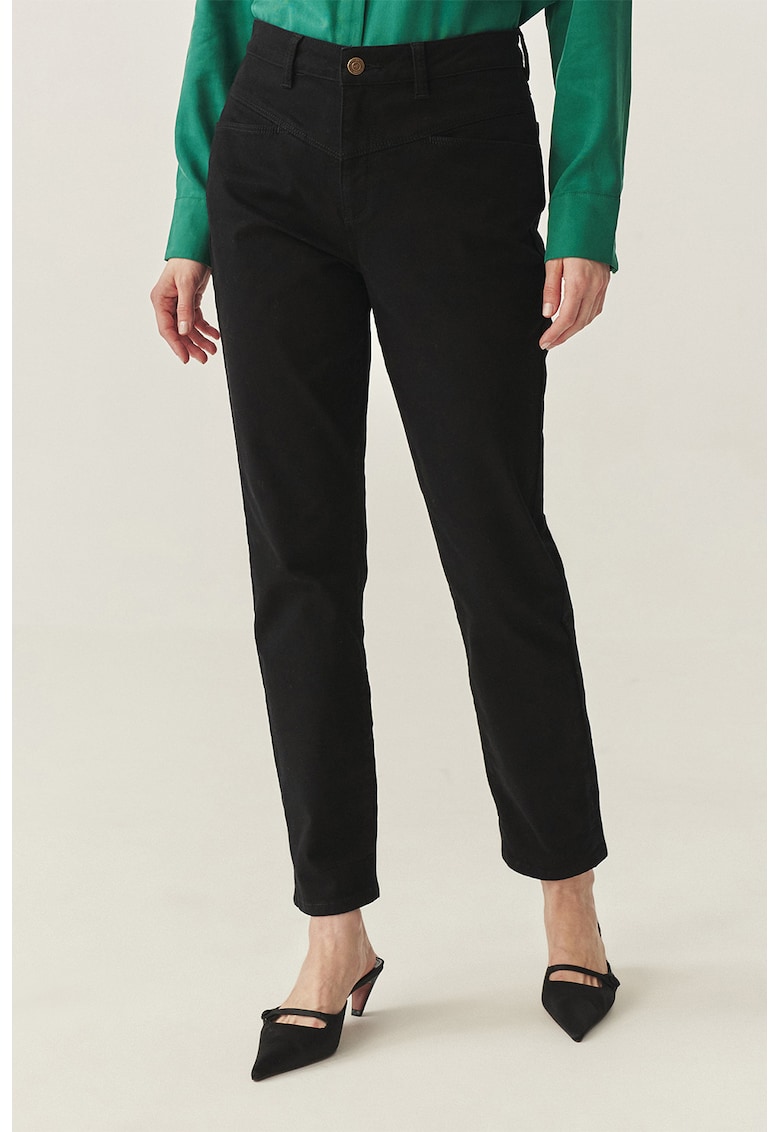 Blugi slim-fit cu buzunare