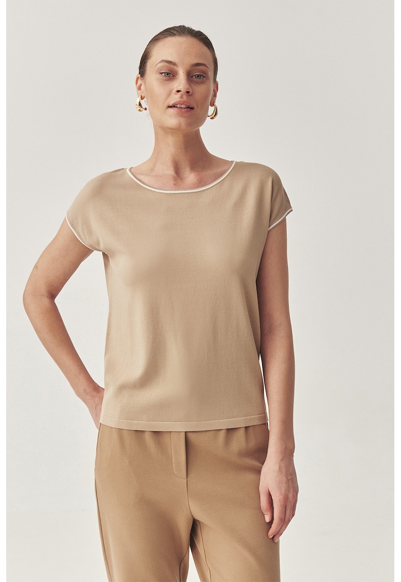 Tricou cu decolteu rotund - Maro nisip
