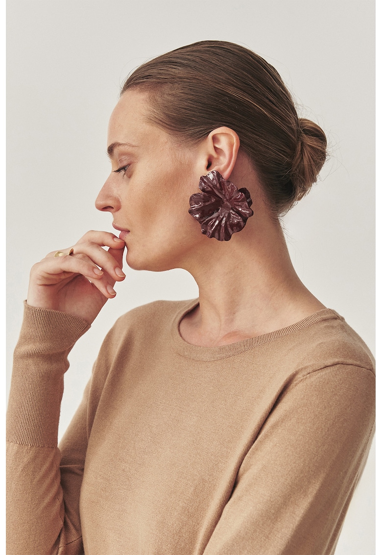 Pulover tricotat fin cu decolteu rotund si model uni