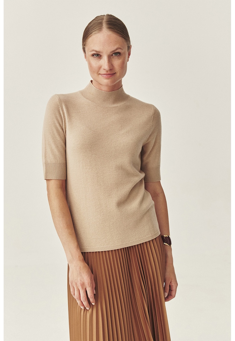 Pulover din lana cu maneci medi