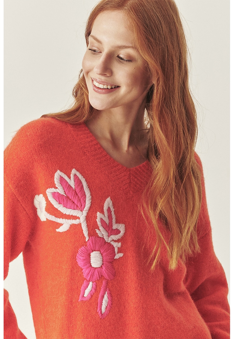 Pulover din amestec de lana cu decolteu in V TATUUM x Adeline Wang