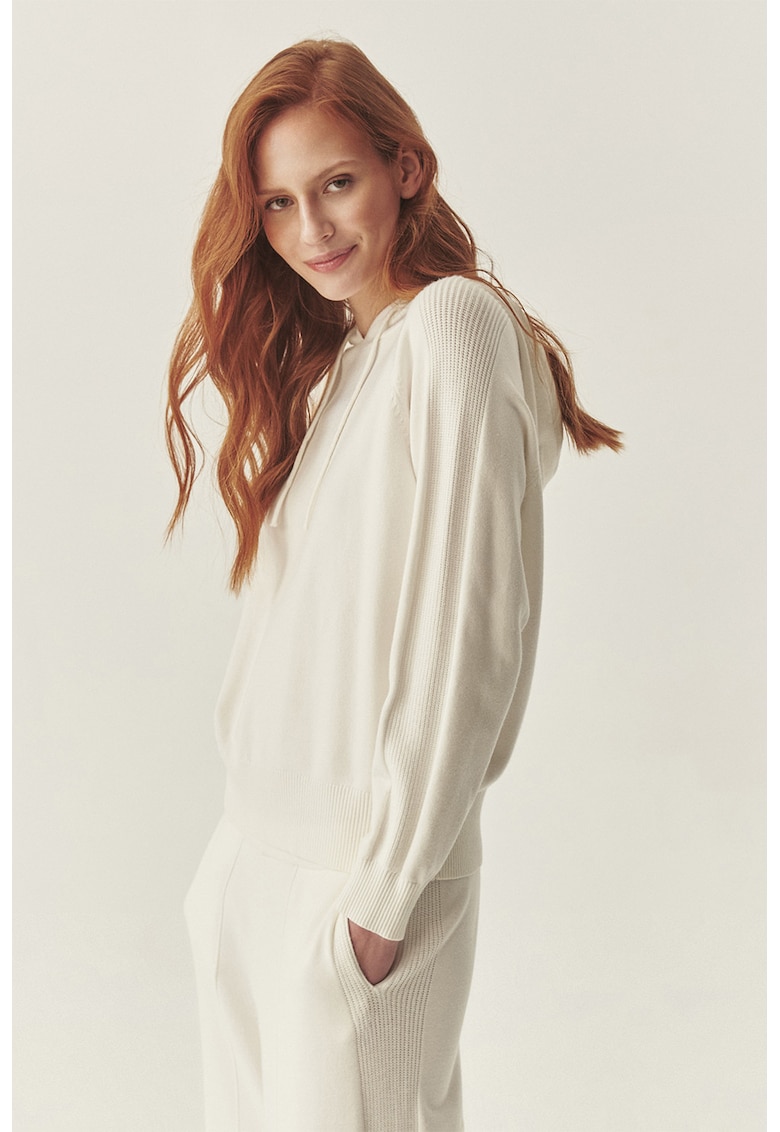 Pulover cu maneci raglan si gluga TATUUM x Adeline Wang