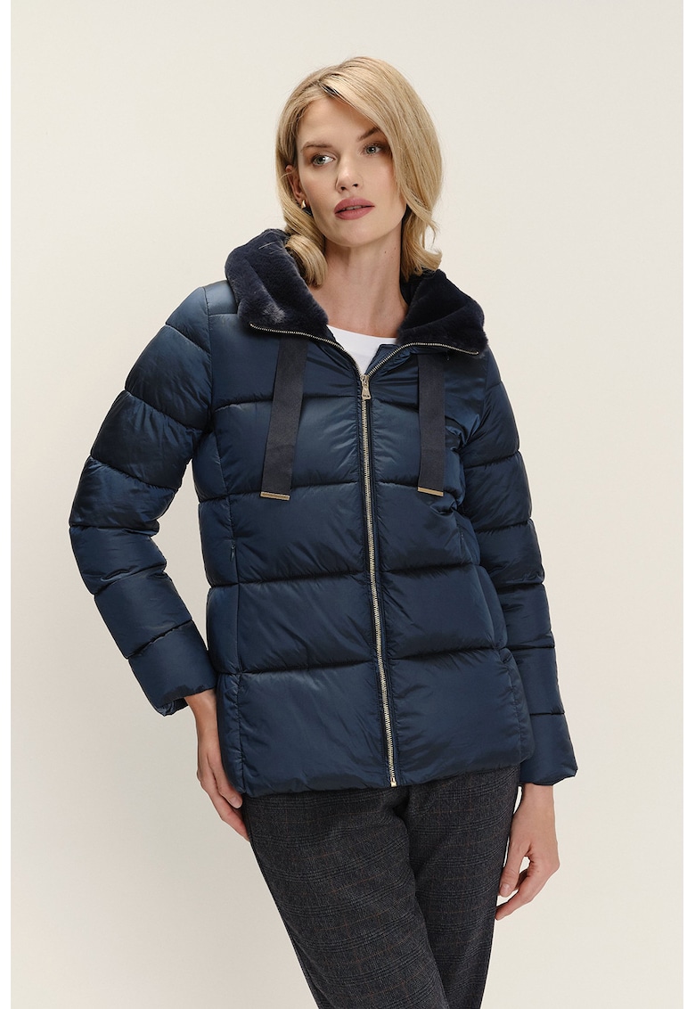 Geaca cu umplutura de puf si captuseala de blana sintetica - Bleumarin