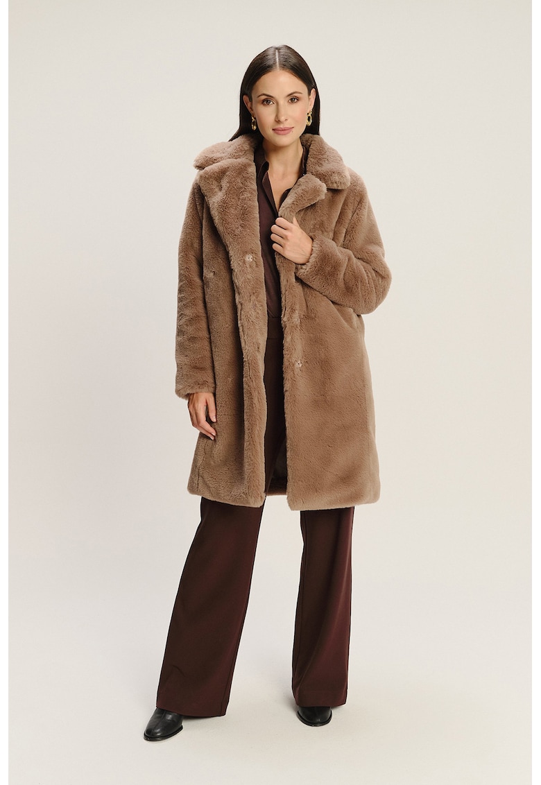 Palton de blana sintetica cu capse