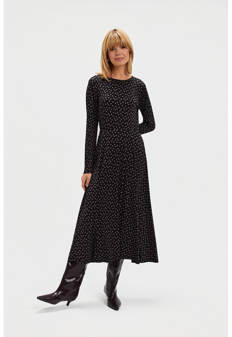 Rochie evazata cu o curea