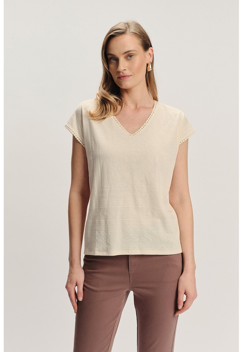 Tricou texturat de bumbac cu decolteu in V