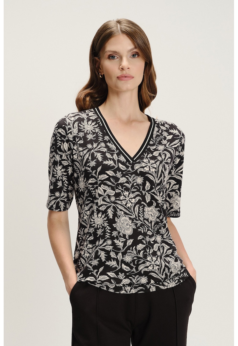 Bluza cu decolteu in V si imprimeu grafic