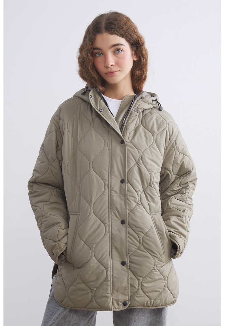 Jacheta lejera cu gluga