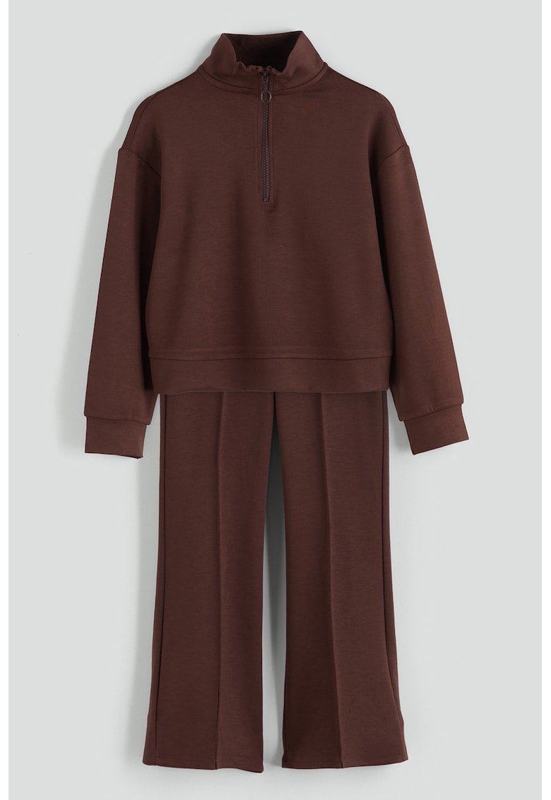 Set de bluza de trening cu fenta cu fermoar si pantaloni bootcut de trening - 2 piese