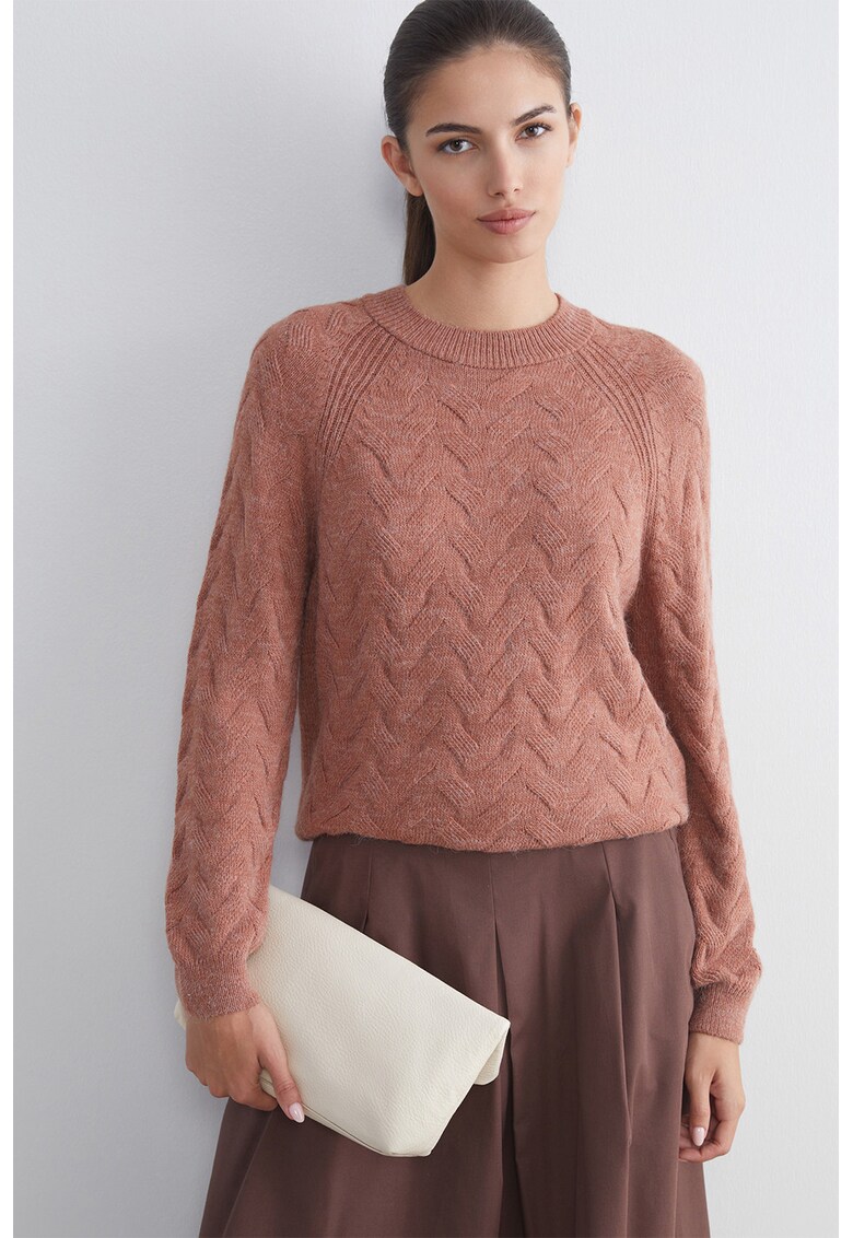 Pulover cu maneci raglan si decolteu la baza gatului - Caramiziu