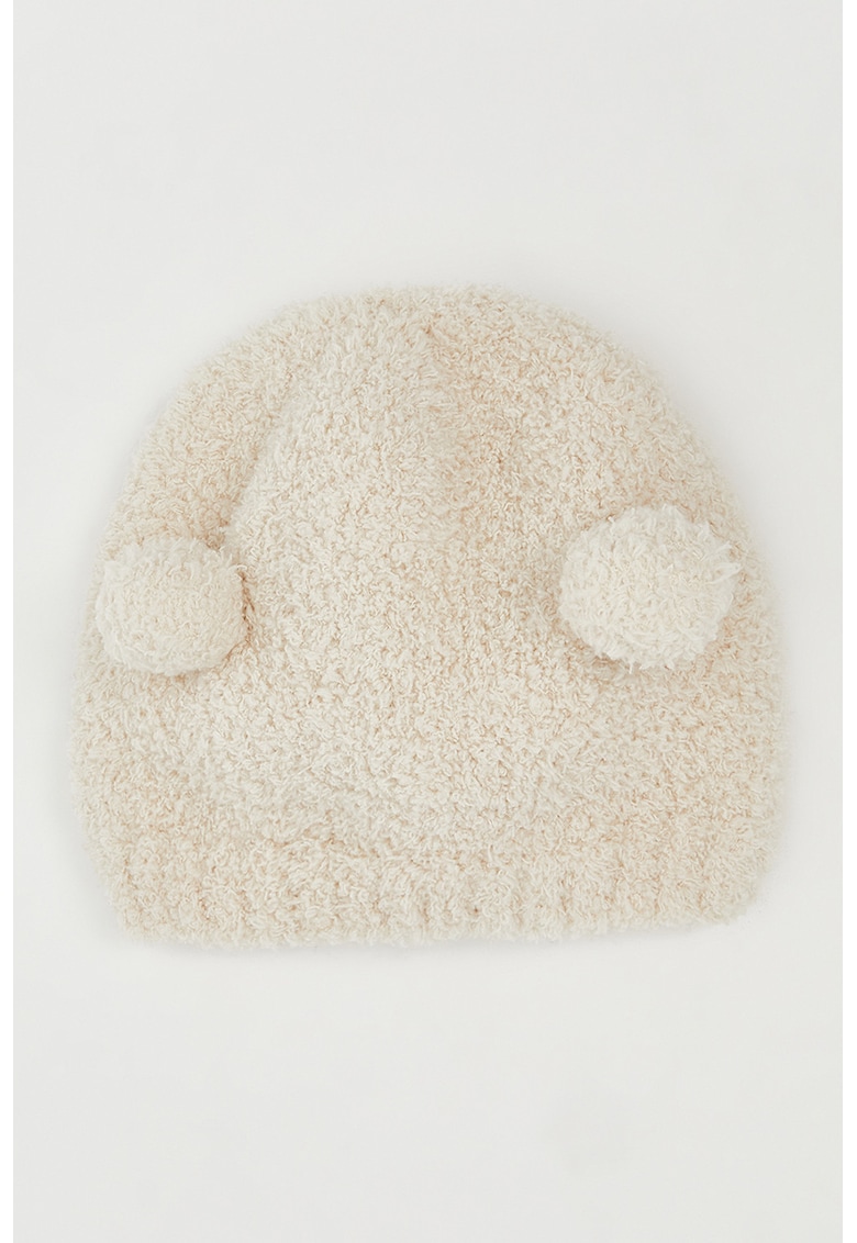 Caciula din material textil cu canafi