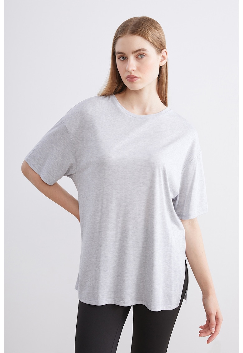 Tricou supradimensionat