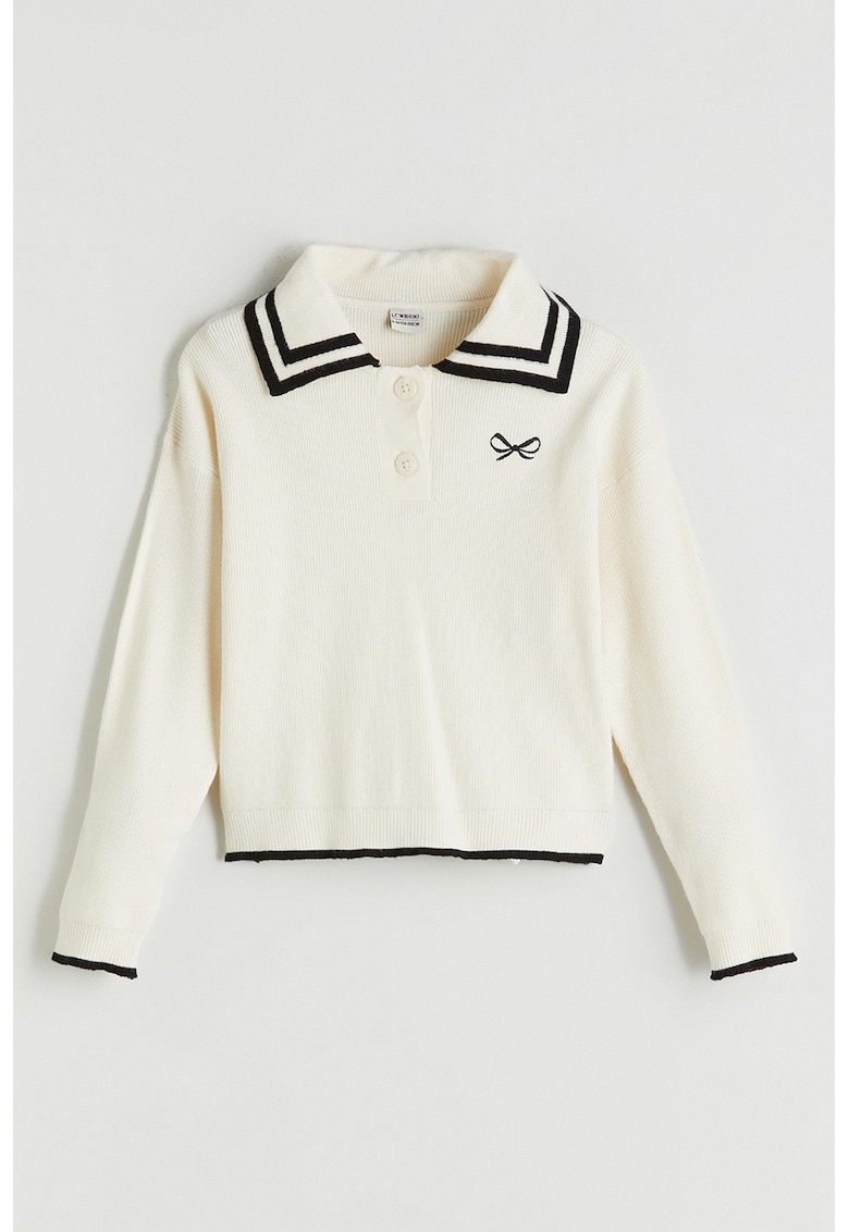 Pulover striat cu detalii contrastante