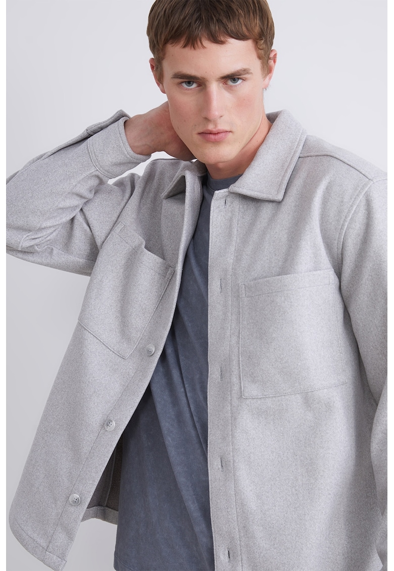 Jacheta-canmasa cu buzunare pe piept