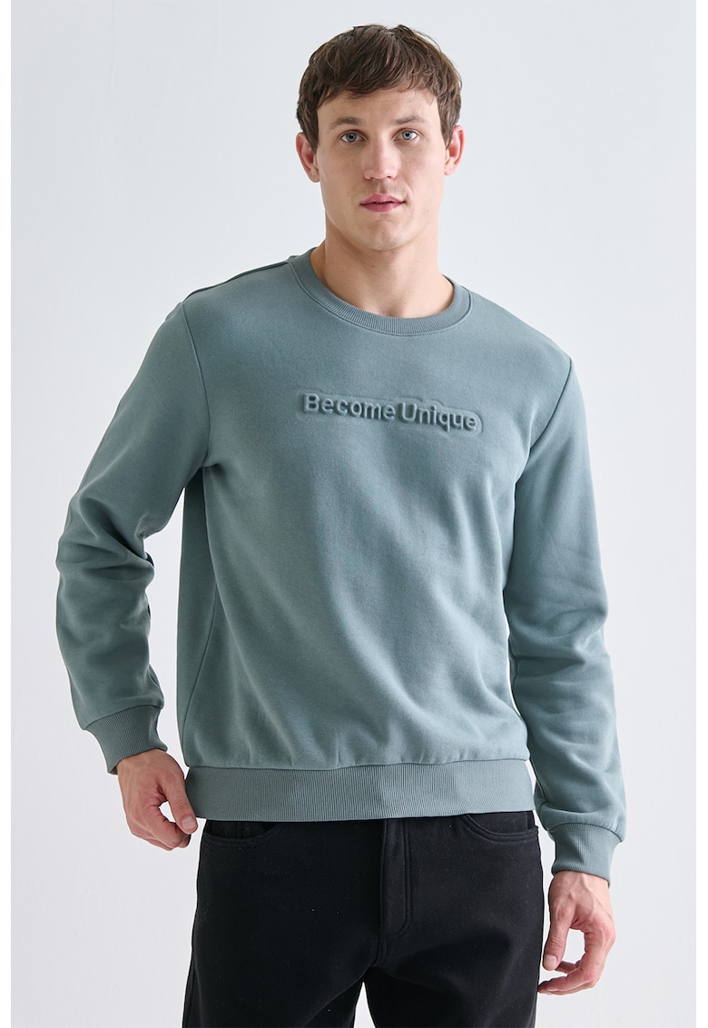 Bluza de trening cu text in relief