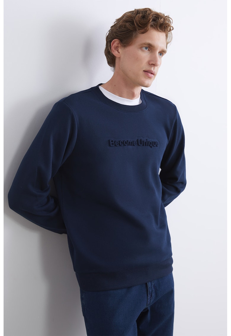 Bluza de trening cu text in relief