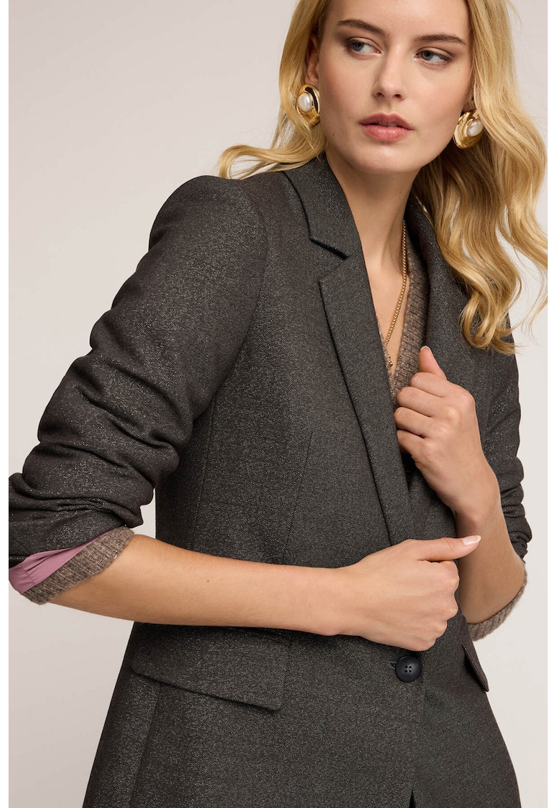 Sacou uni cu buzunare cu clapa