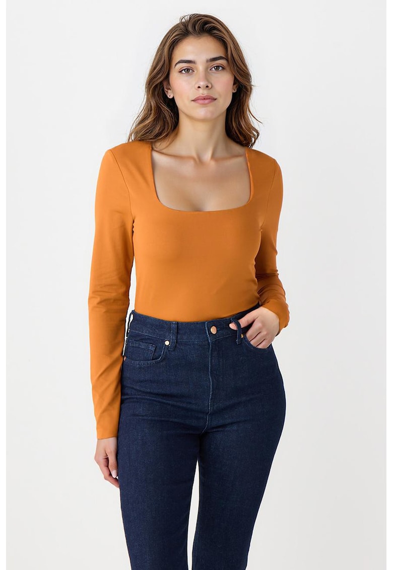 Bluza slim fit cu decolteu patrat