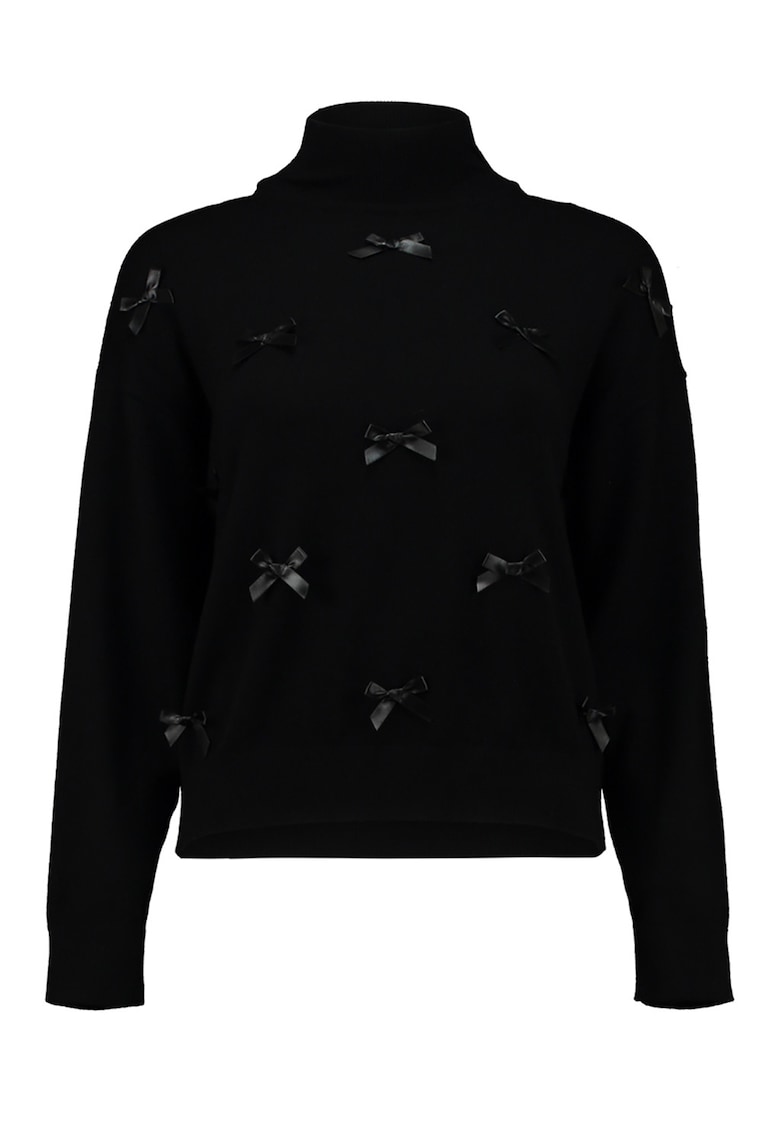 Pulover cu guler inalt si aplicatii cu funde