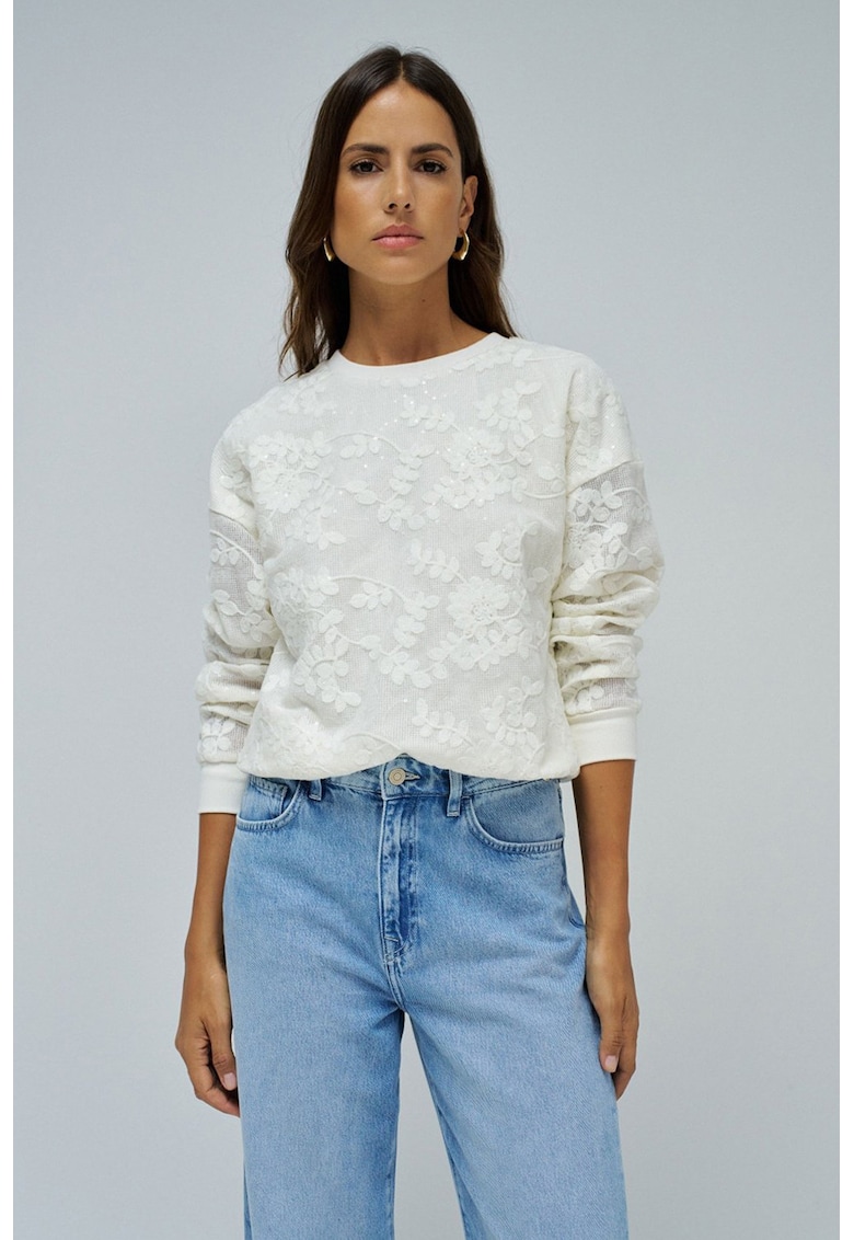 Pulover cu aplicatii cu frunze