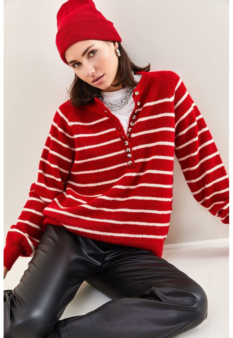 Pulover tricotat în dungi LUCCI - guler cu nasturi - roșu -