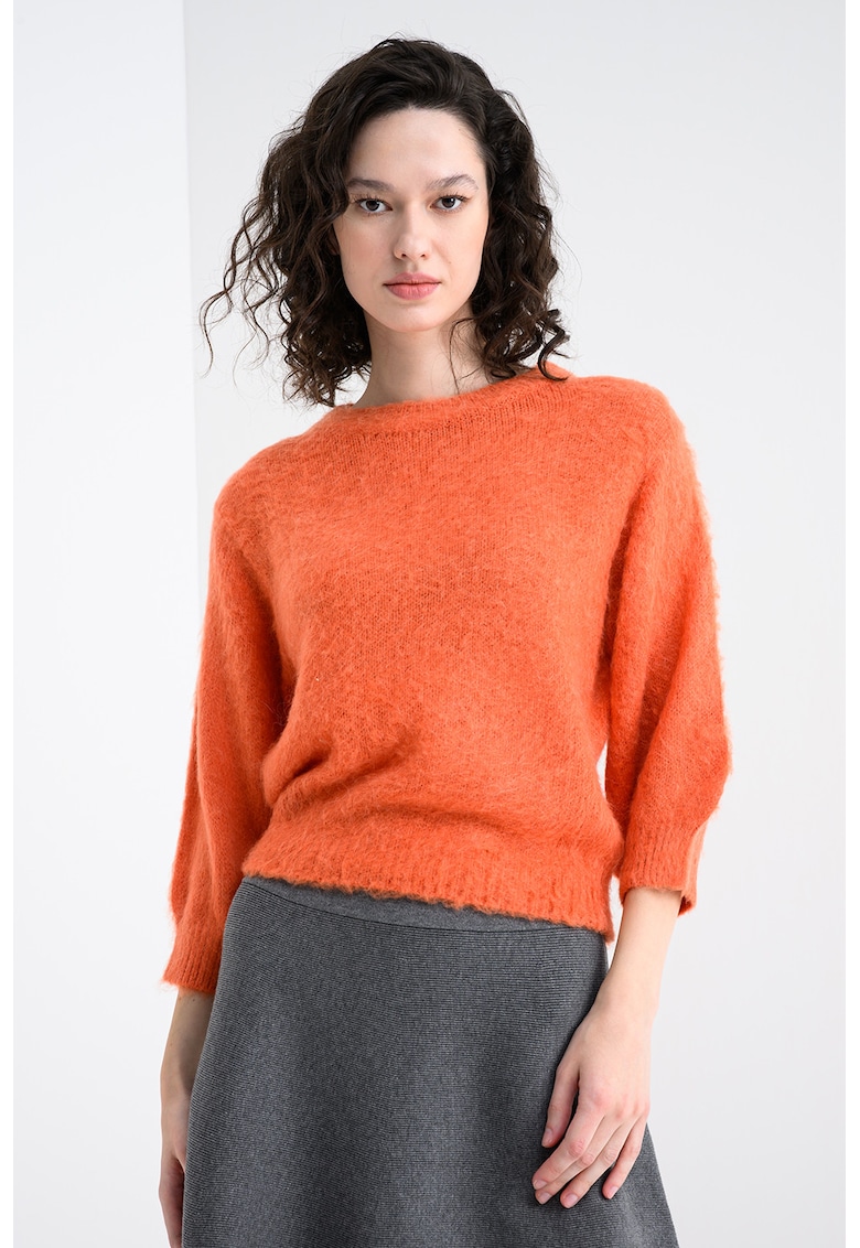 Pulover pufos din amestec de mohair