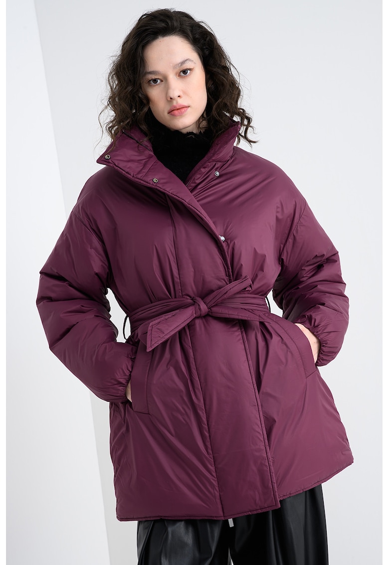 Geaca matlasata cu cordon