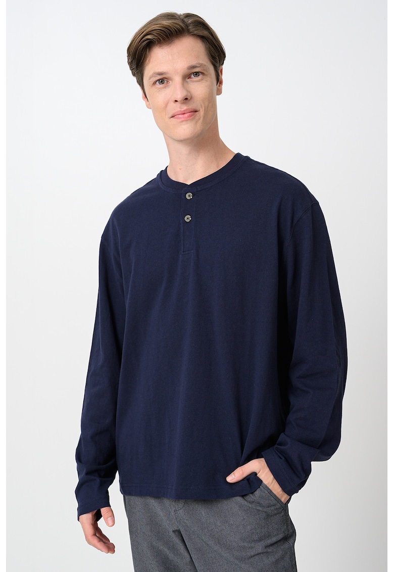 Bluza cu maneci lungi si decolteu henley