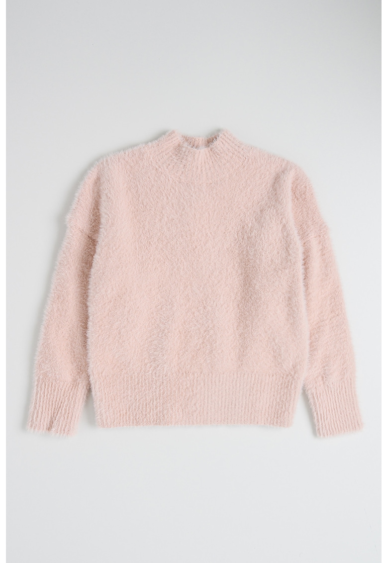 Pulover pufos cu maneci cazute