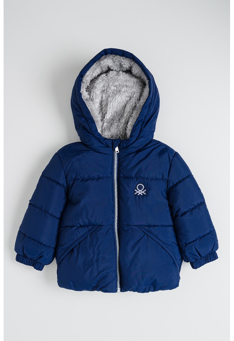 Geaca cu gluga si captuseala de blana sintetica