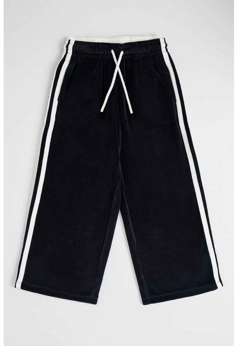 Pantaloni ampli de trening cu snur