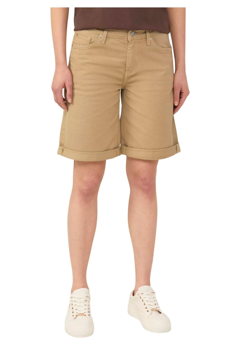 Pantaloni scurti cu talie medie si buzunare -