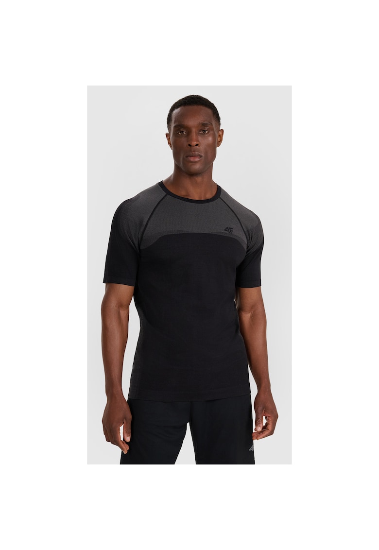 Tricou Antrenament Barbati - Negru Intens - Croiala Regular Fit - Fara Cusaturi - Poliamida - Sport Training - S/M