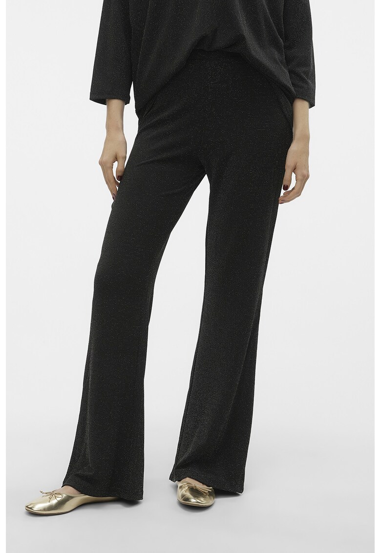 Pantaloni evazati cu aspect stralucitor
