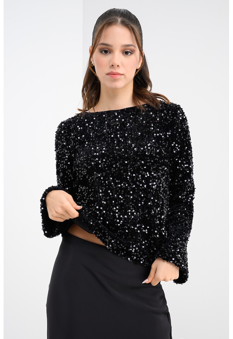 Bluza cu decolteu barcuta si paiete