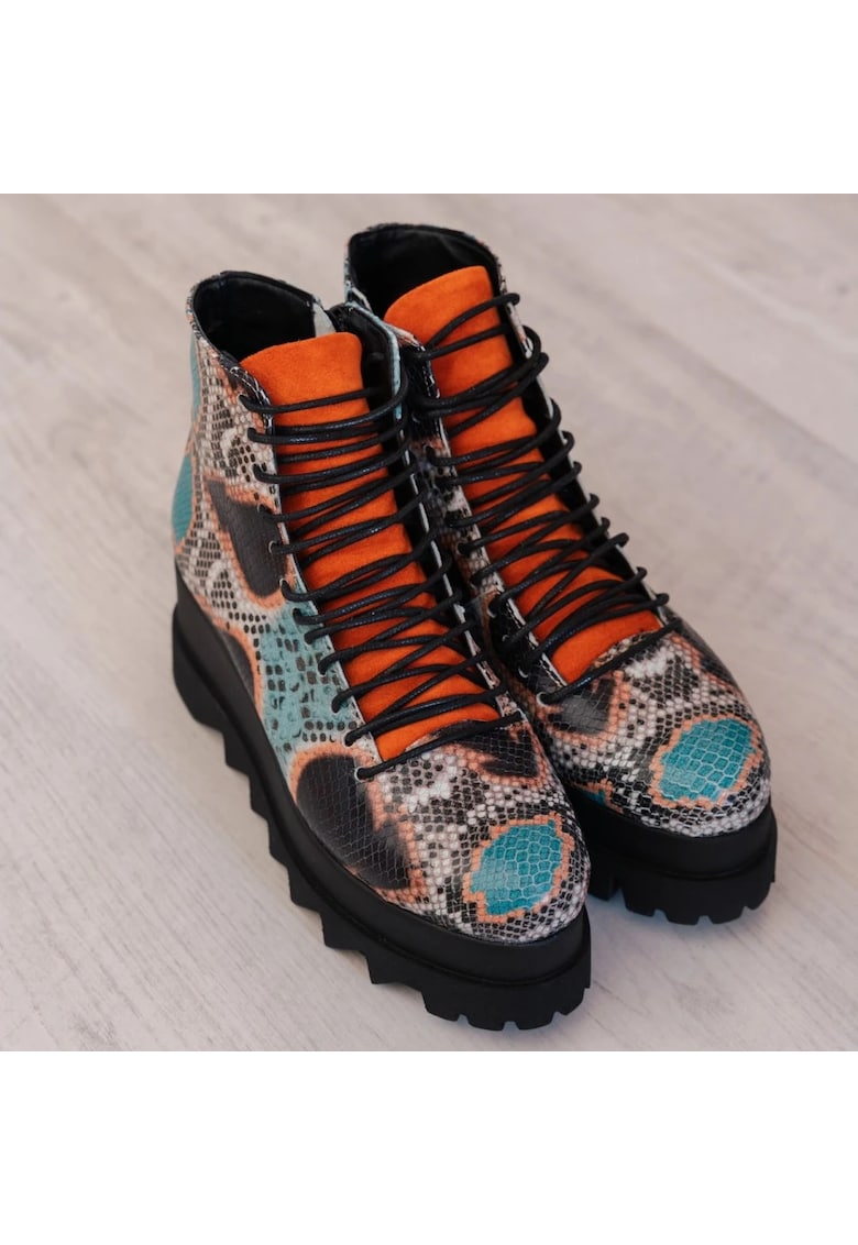 Exclusives Ghete din piele naturala Lyon - Multicolor