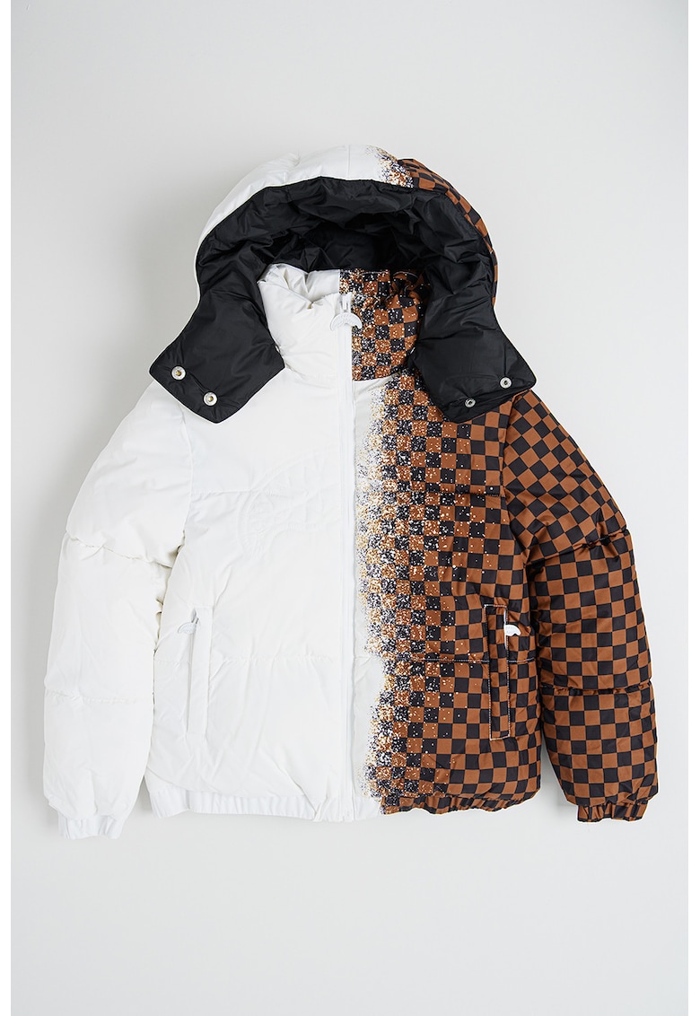 Geaca in carouri cu gluga