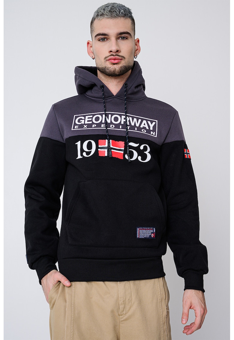 Hanorac cu buzunar kangaroo si imprimeu Greg - Rosu/Alb optic/Gri inchis