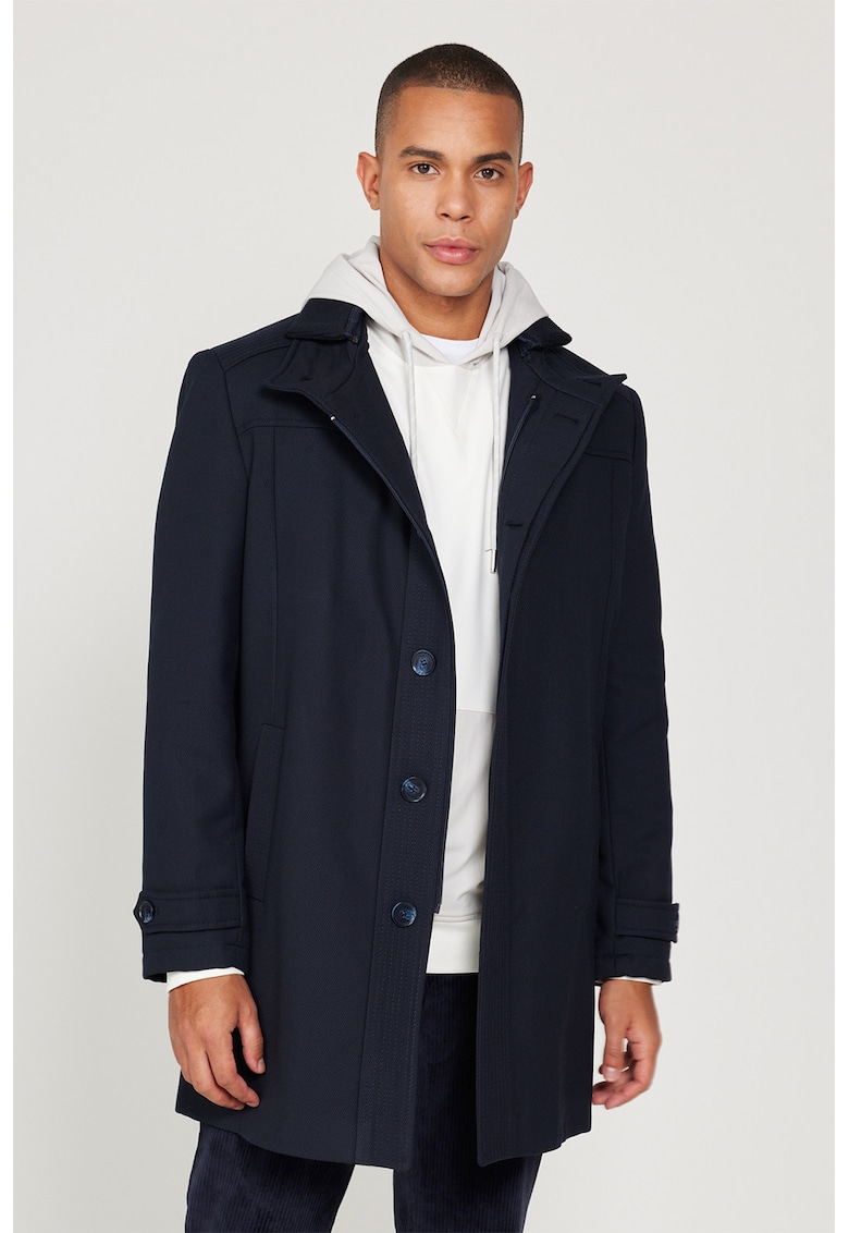 Palton scurt cu guler mediu