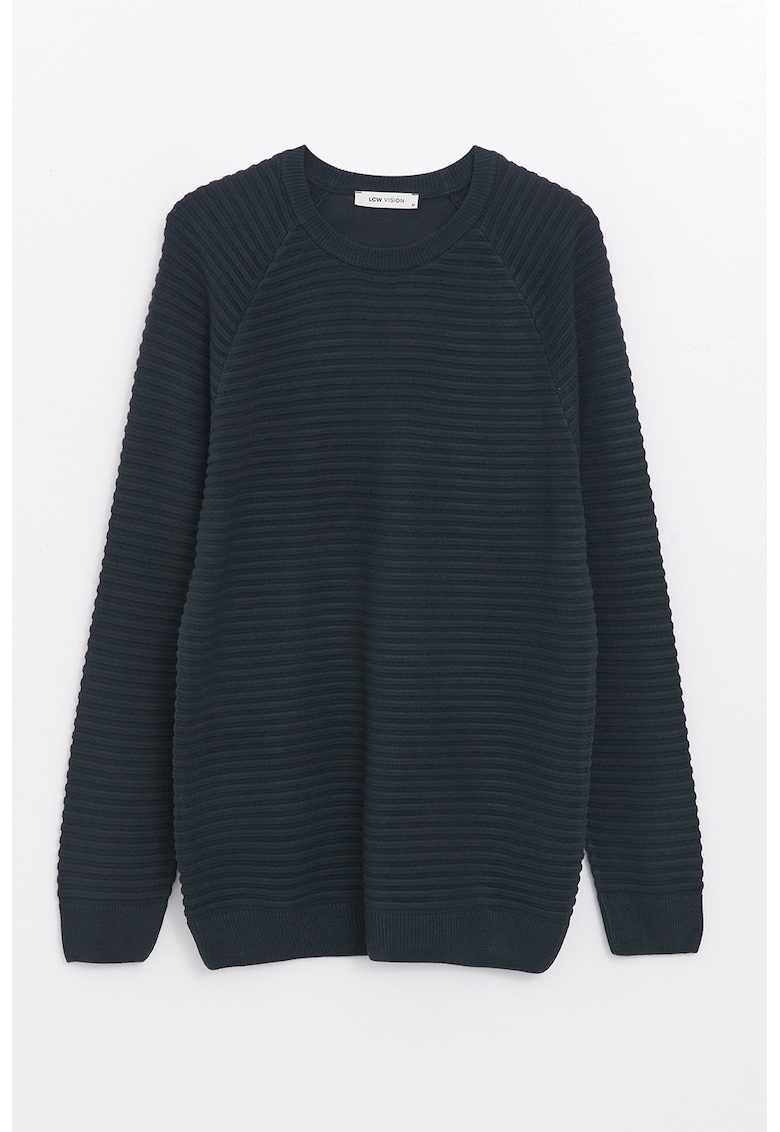 Pulover cu striatii si maneci raglan