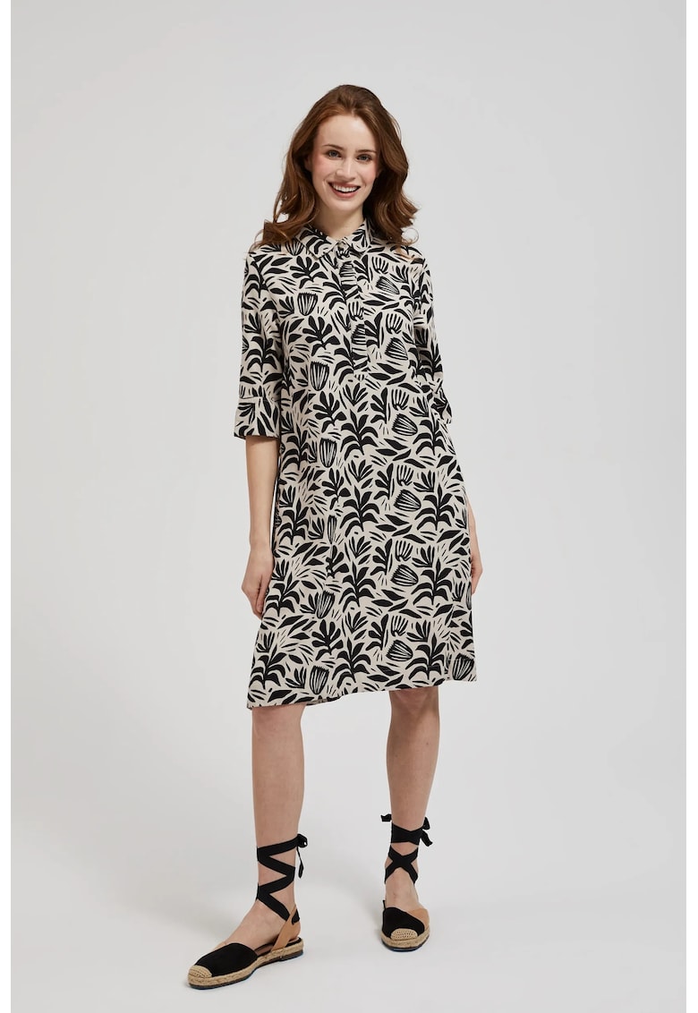 Rochie bej cu decolte inchizator cu nasturi - Bej