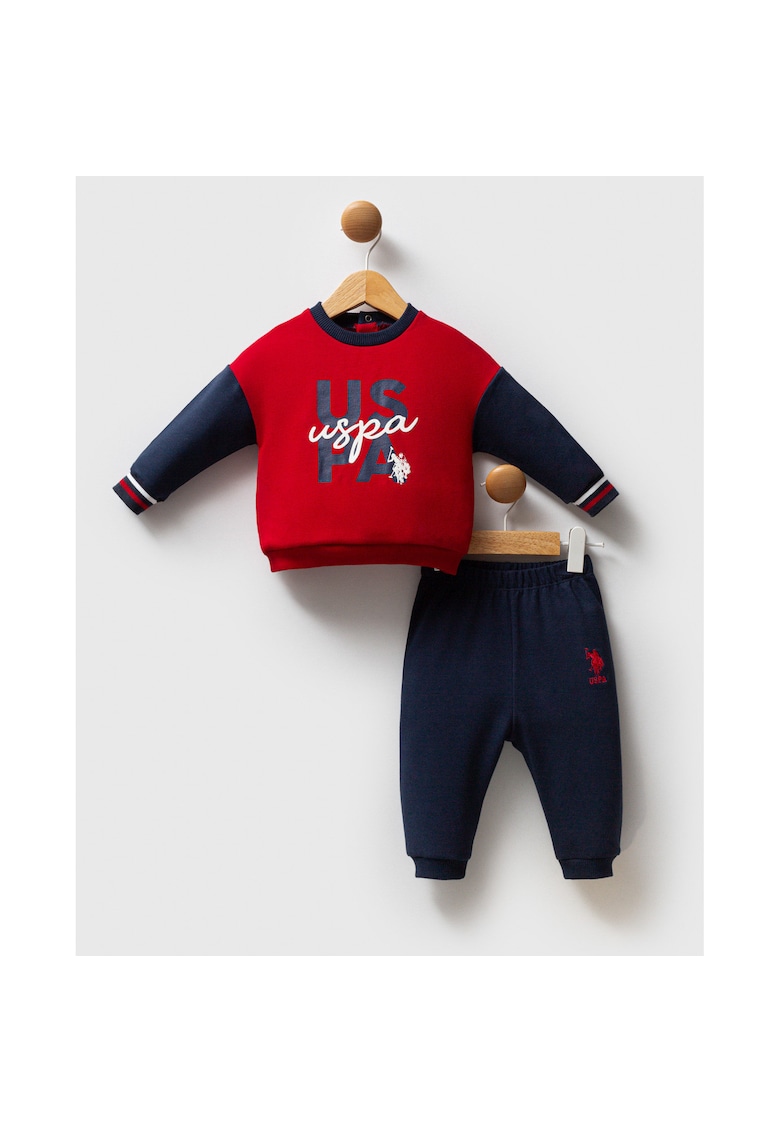 Set de bluza sport si pantaloni cu imprimeu logo Set de bluza sport si pantaloni cu imprimeu logo