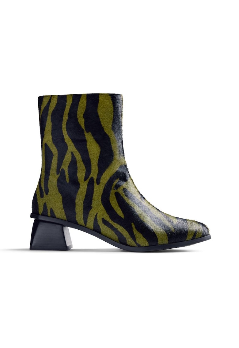 Ghete cu animal print