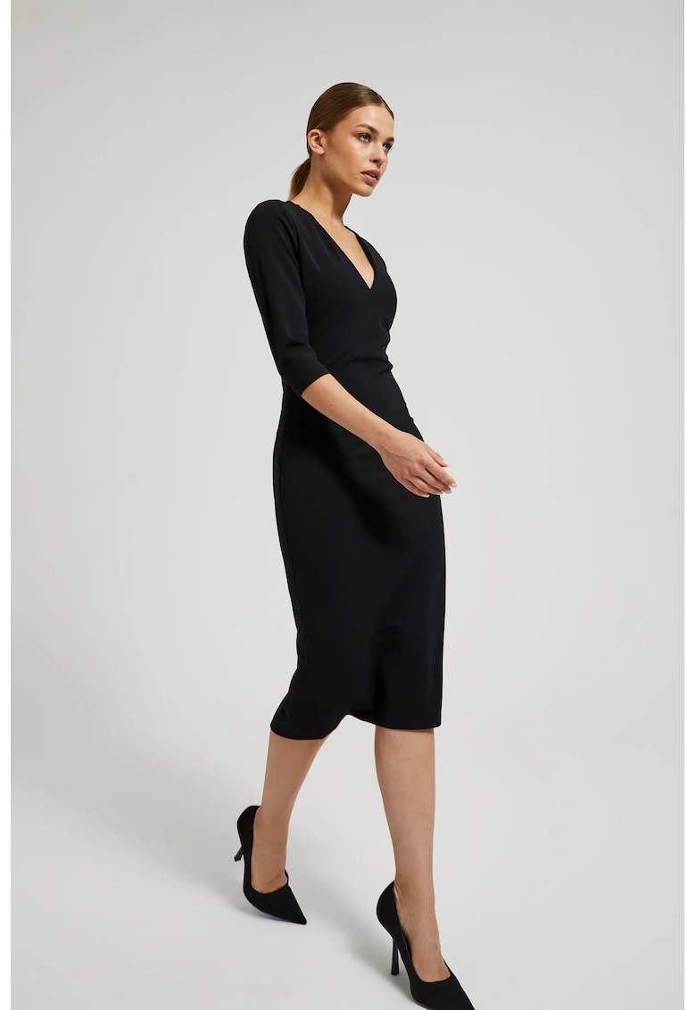 Rochie neagra neteda cu decolteu in V - Negru